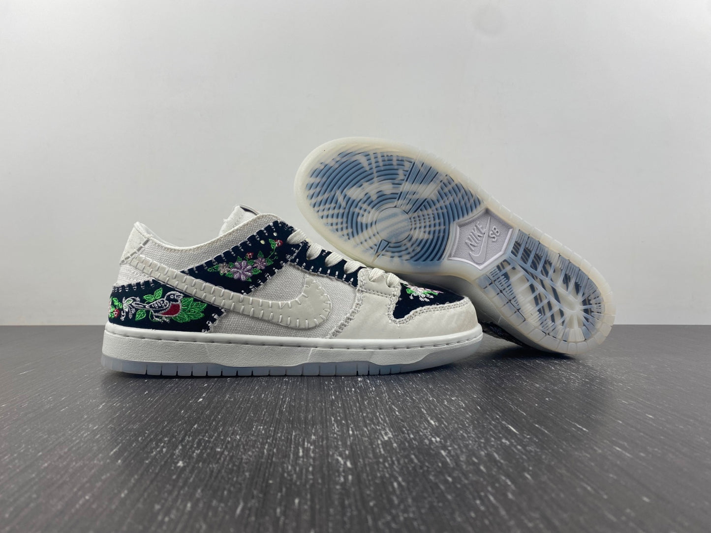 Nike SB Dunk Low Decon 'N7 White Black'
