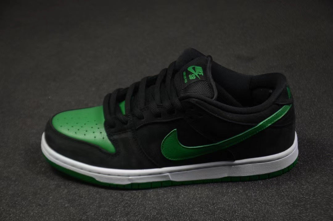 ✅Nike Dunk Low Pro SB 'Black Pine'