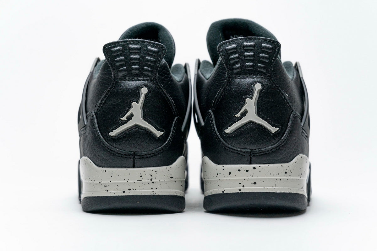 Air Jordan 4 Retro ''Oreo''