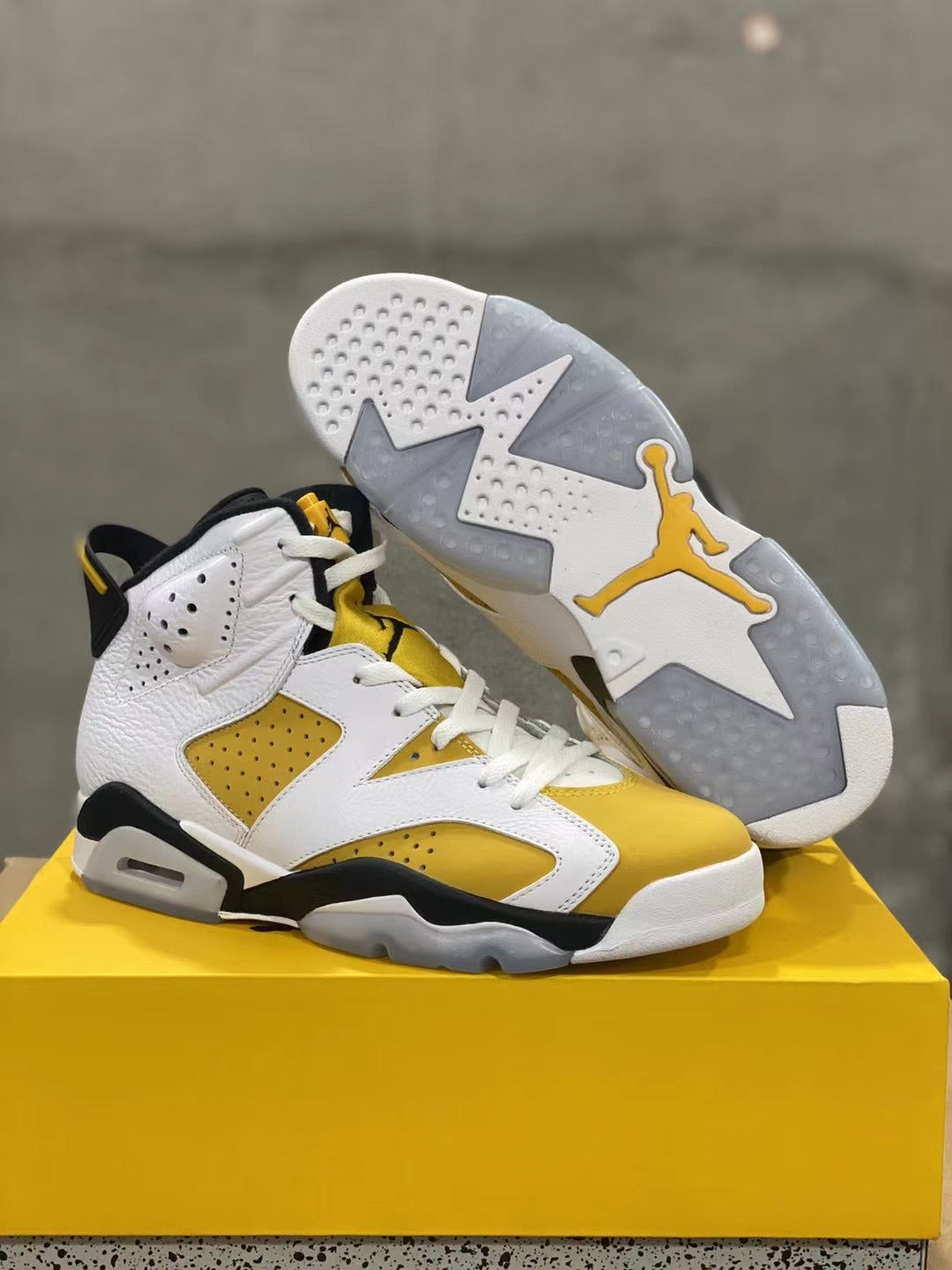 Air Jordan 6 “Yellow Ochre