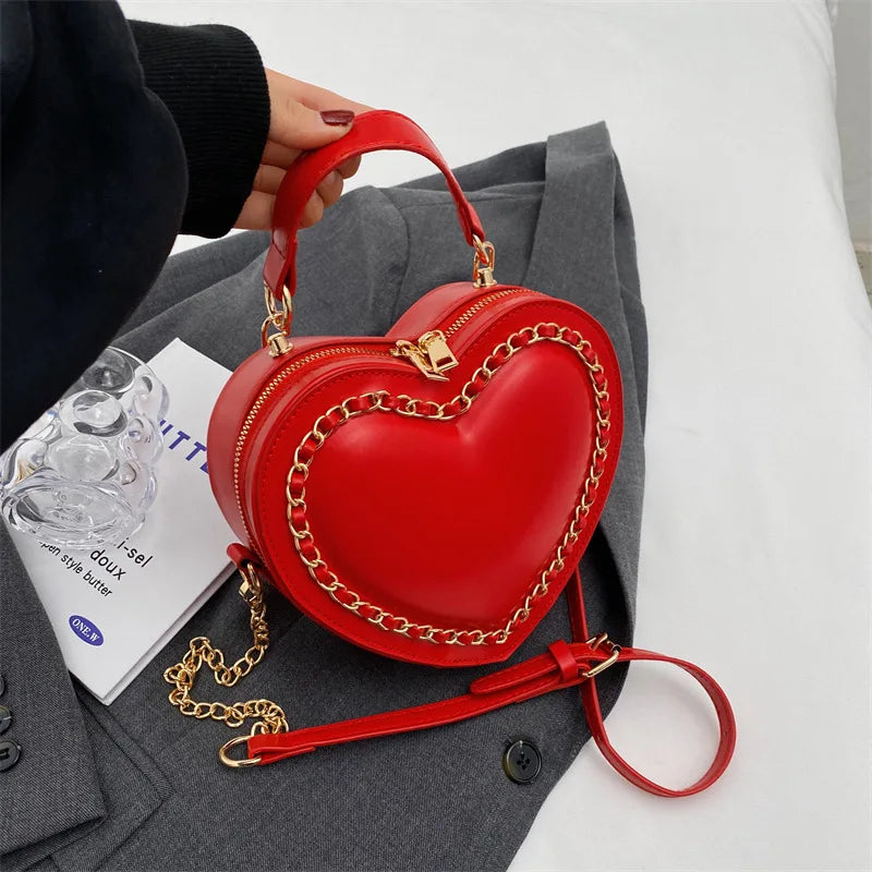 Women Purses And Handbag Fashion Red Love Heart Shape Shoulder Bag Women Chain Crossbody Bag Ladies Purse And Clutch Bag