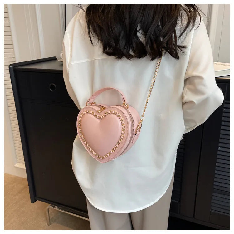 Women Purses And Handbag Fashion Red Love Heart Shape Shoulder Bag Women Chain Crossbody Bag Ladies Purse And Clutch Bag