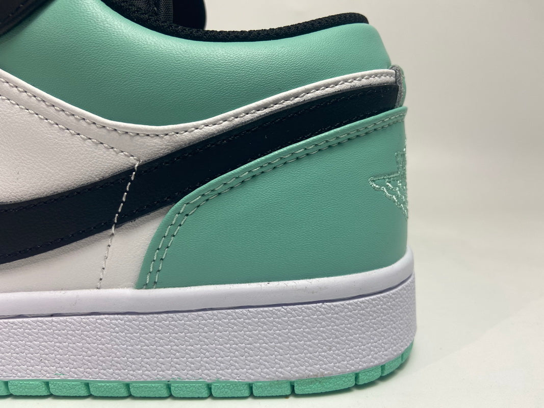 Air Jordan 1 Low ''Mint Green''