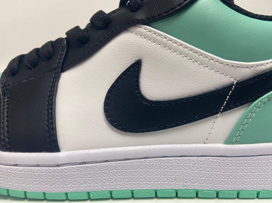 Air Jordan 1 Low ''Mint Green''