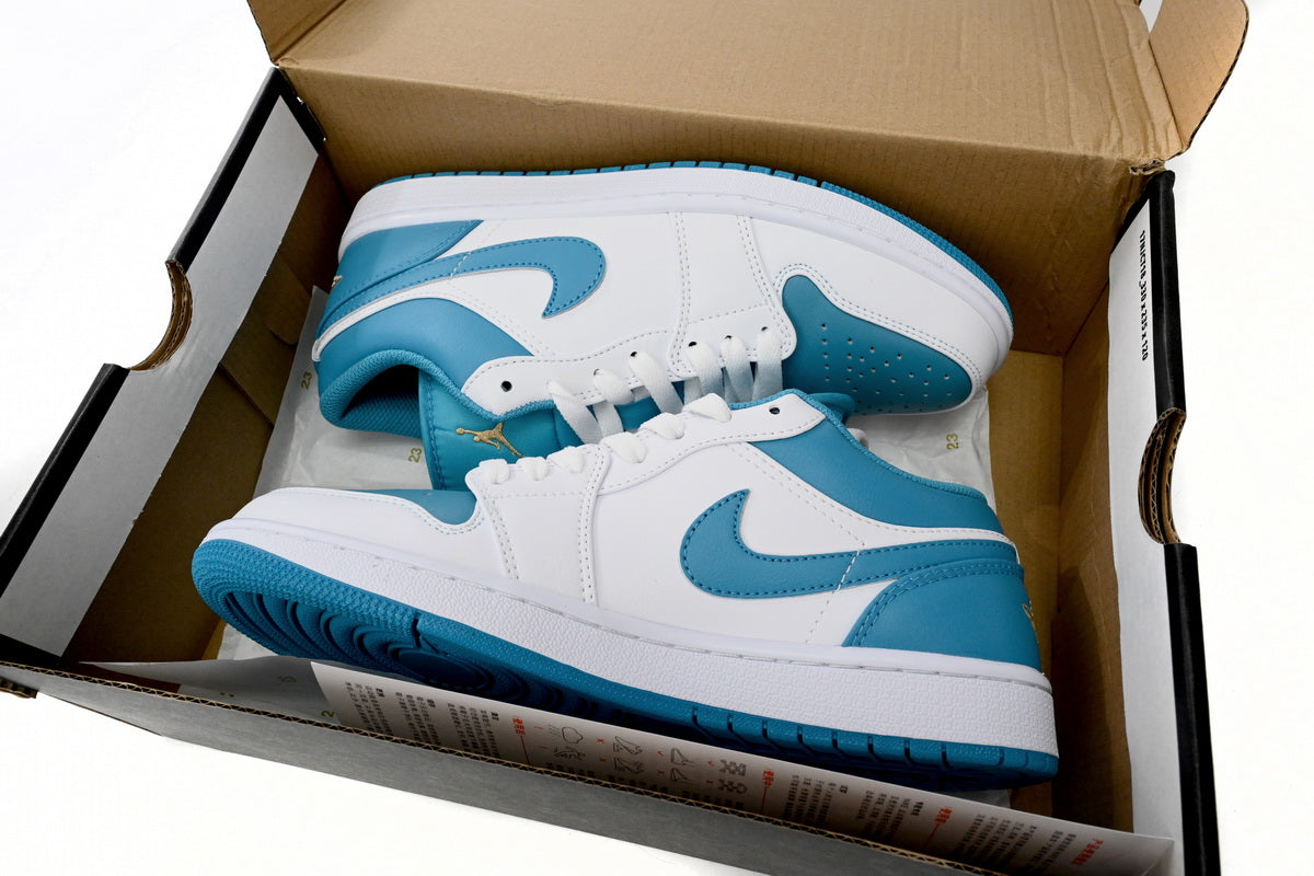 Air Jordan 1 Low ''Sky Blue''